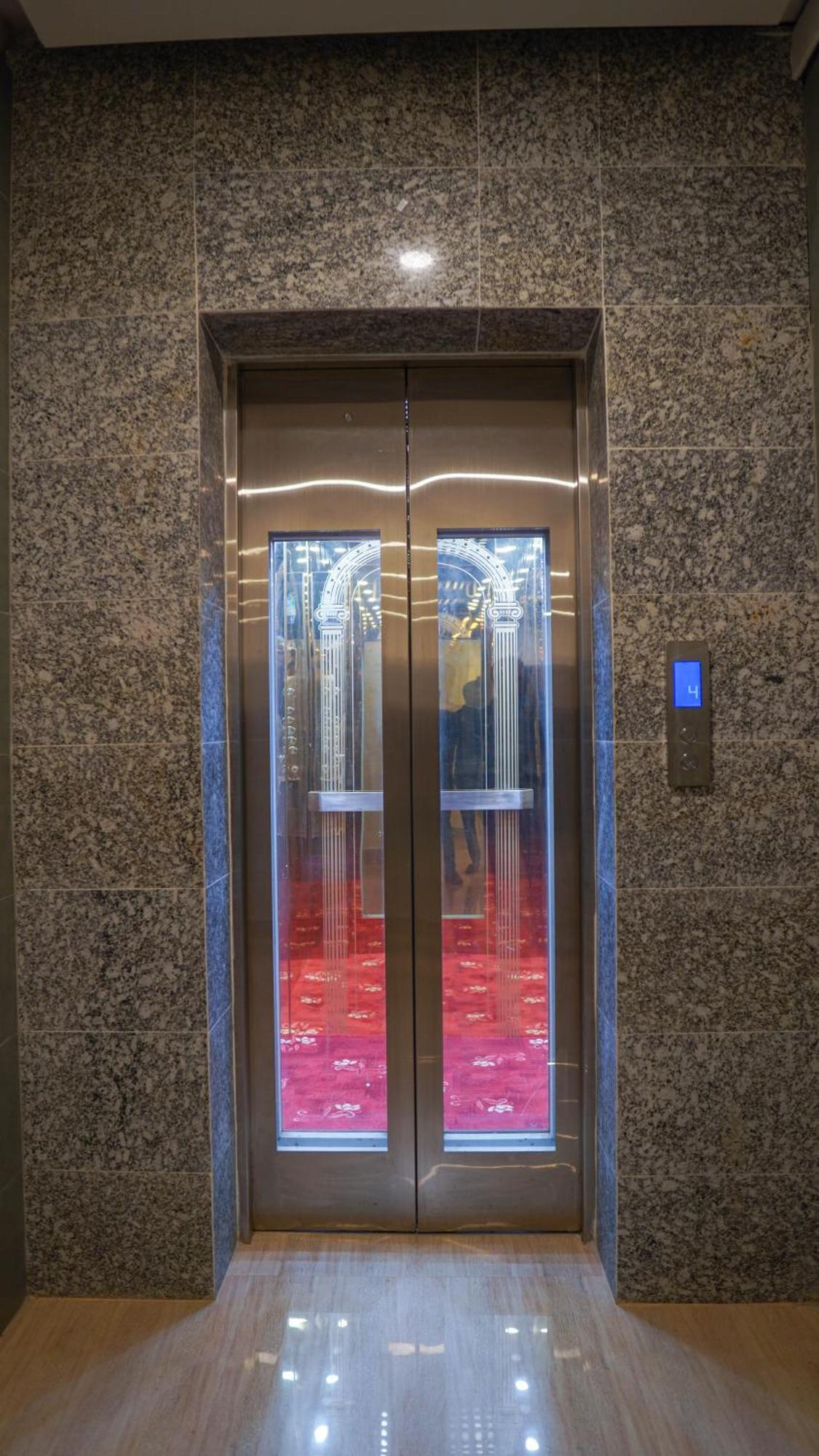 Готель Grand Vistana Дакка Екстер'єр фото